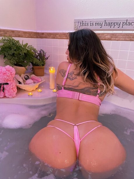 Charlotte Olivia_ high quality pornstar img