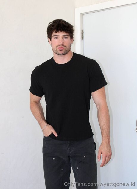 Wyattgonewild nude star picture