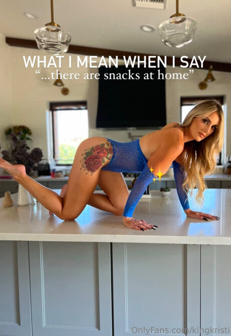Kingkristi nudes model pictures