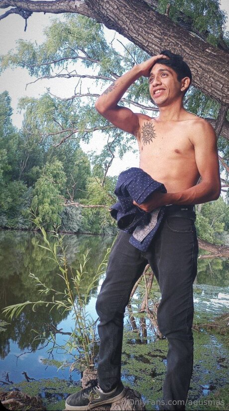 Agusmas model erotic picture