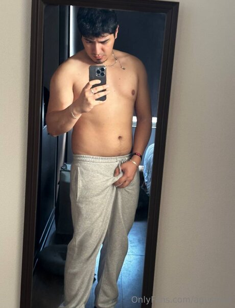 Agusmas nude star images