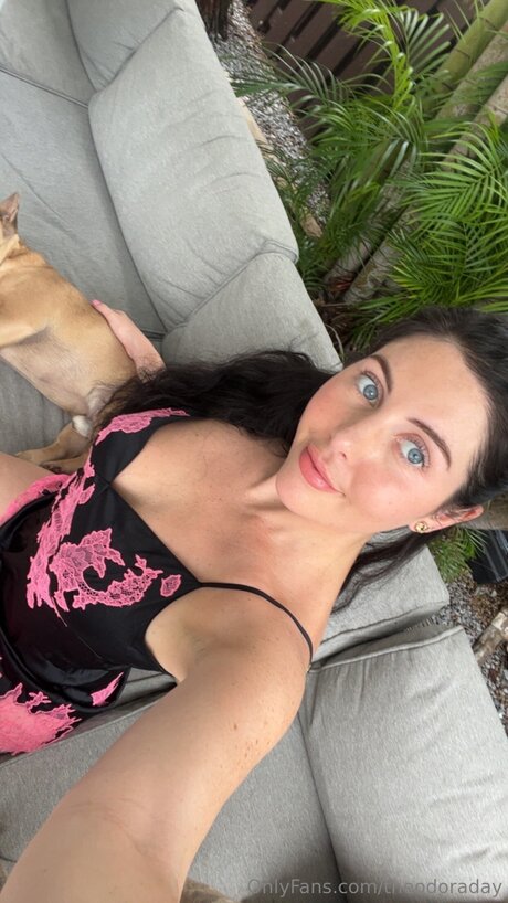 Theodoraday model top images