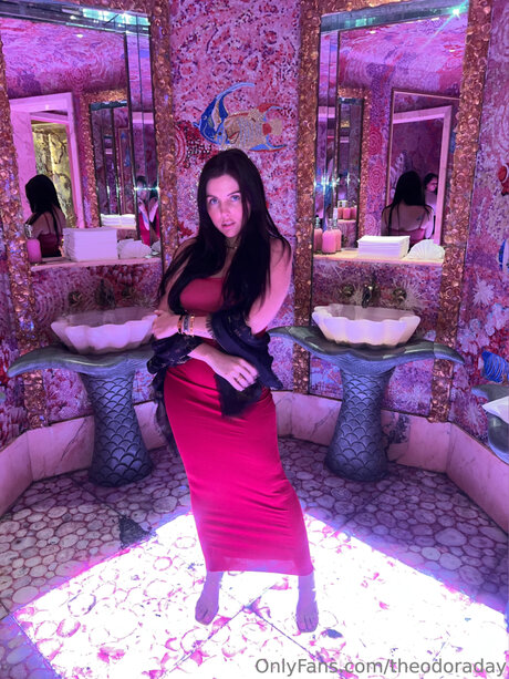 Theodoraday hd actress photos