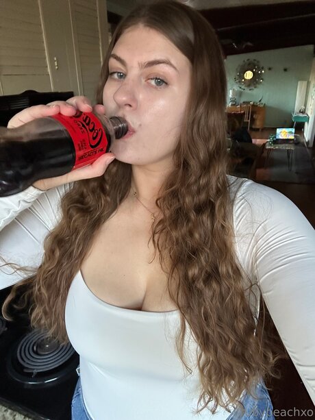 Rubypeachxo pornstar art picture