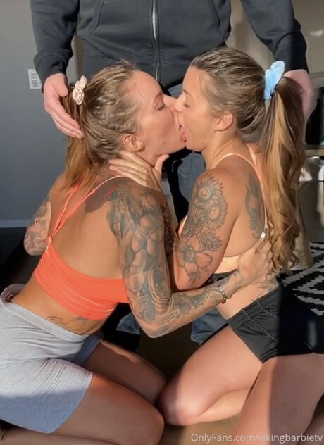 Viking Doll pornographic model pic