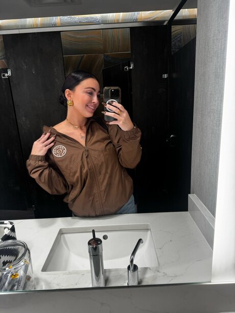 Dakotahblue sex model pics