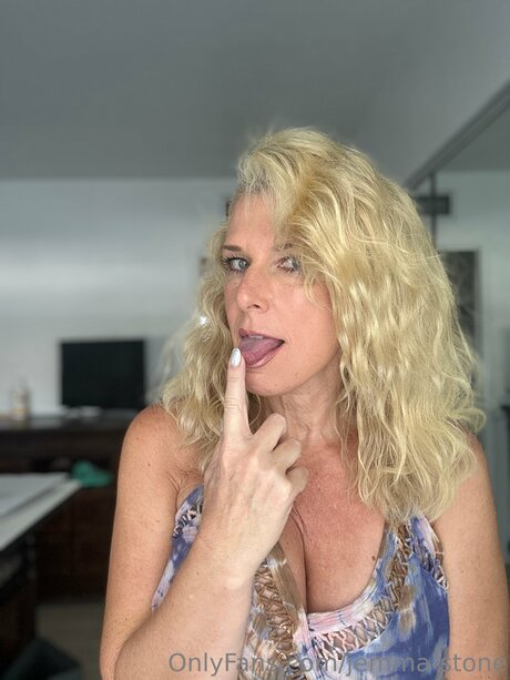 Jemma Stone perfect model pictures