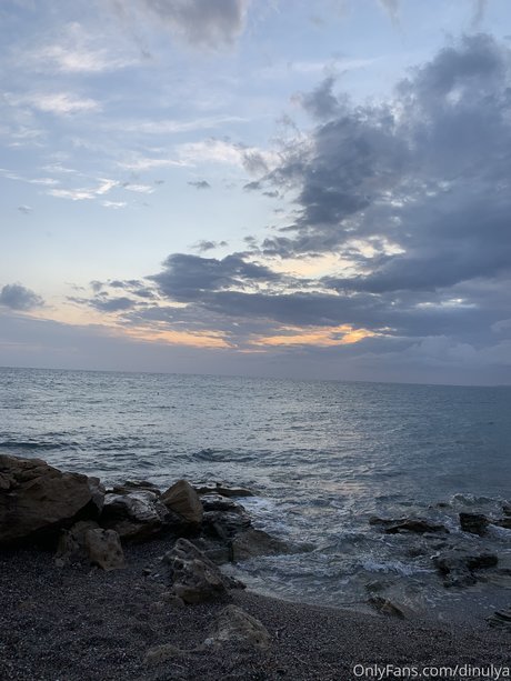 Dinulya model sex pictures