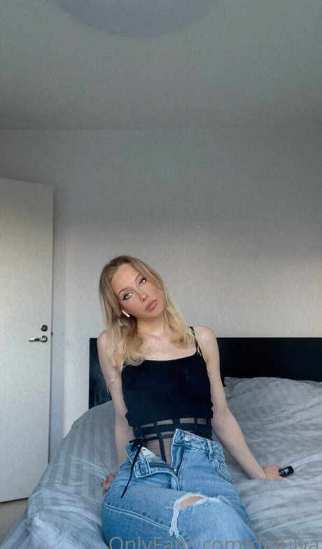 Dinulya best star photos