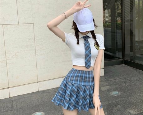 Ellem Ary pornstar hd pic