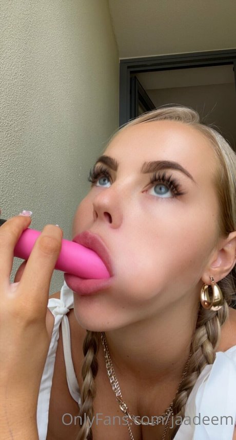 Jade Mckinven pornstar beautiful img