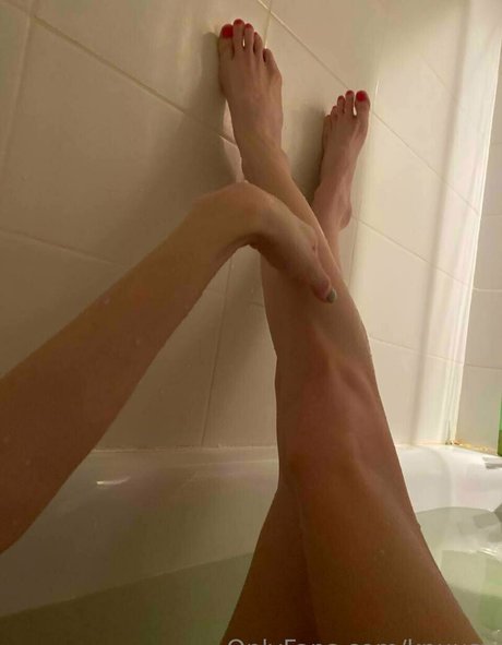 Kpuusy adult actress photos