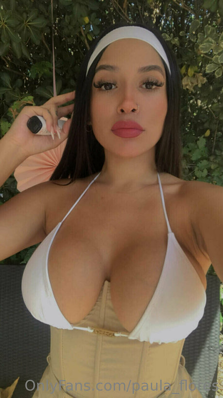 Paula Flores adult star gallery