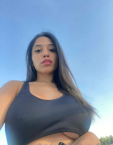 Paula Flores pornographic actress photos