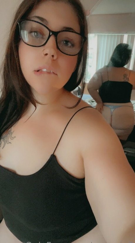 zooggie3 model nice photo