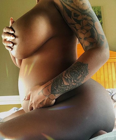 zolarmoon_ beautiful model photos