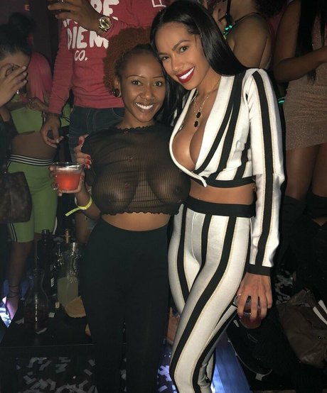 zolarmoon_ star adult images