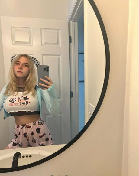 zooemoore pornstar perfect photo