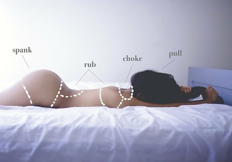 zoeyuso model porn pics