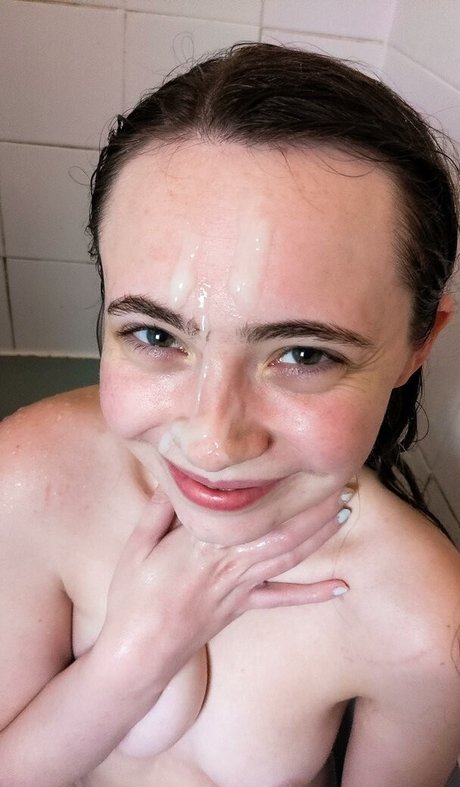 ZoeyTiedUp nice model images