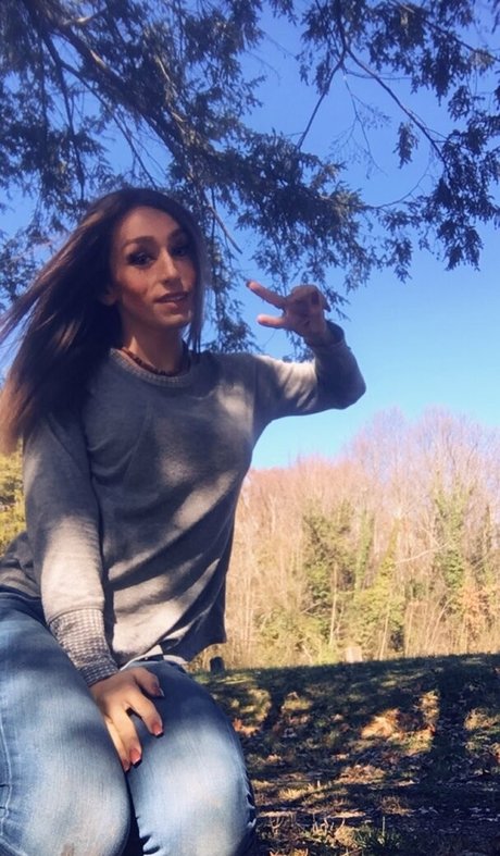 Zoeyt123 perfect pornstar photos