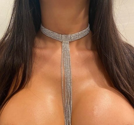 Adelinelux erotic pornstar archive