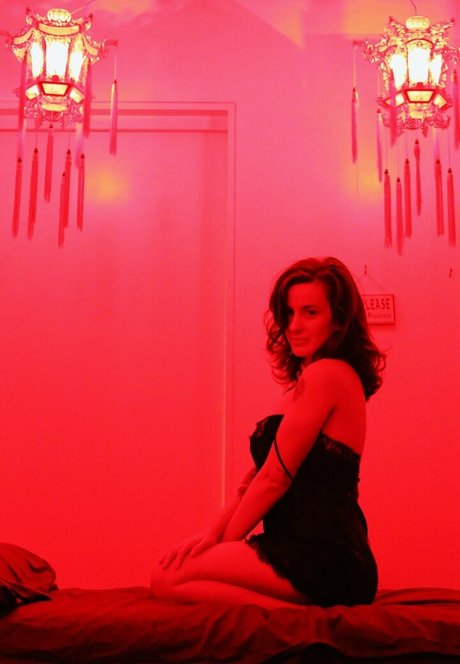 Diary For Lovers nude model img