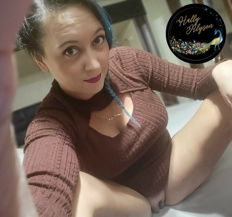 Hally Alyson perfect actress picture