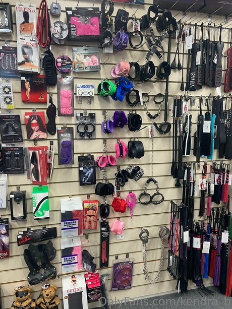 Kendra Banks hd pornstar archive