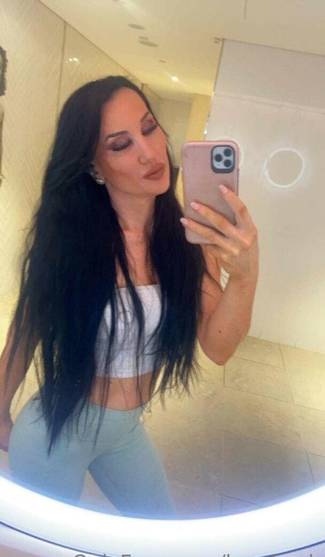 Kendra Banks nudes actress archive