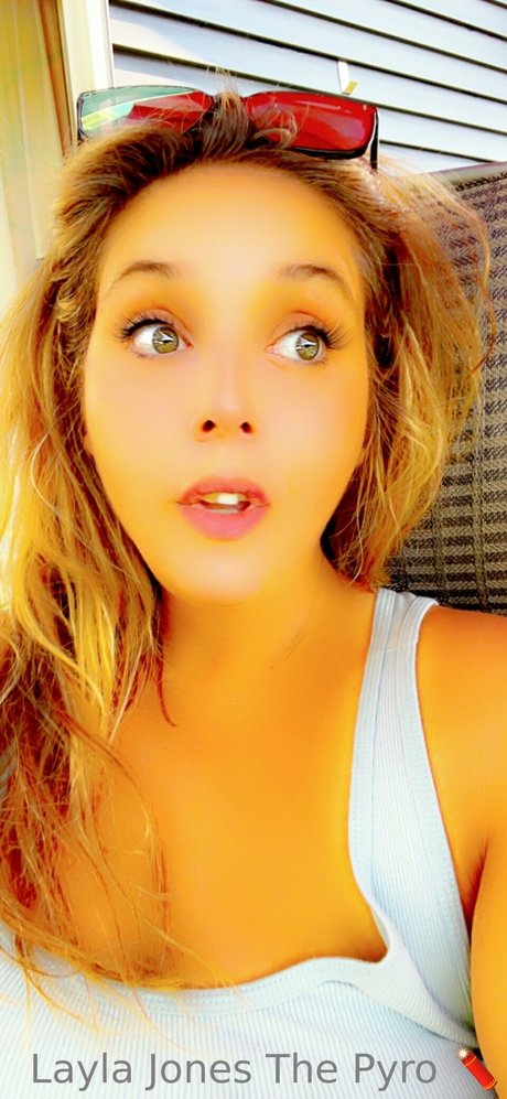 Layla Jones free pornstar pic