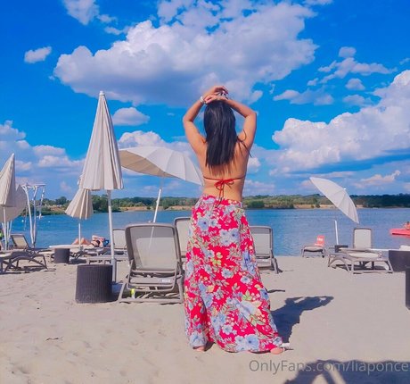 Lia Ponce star beautiful picture