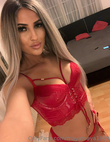 Mayamaya1999 star nude photos