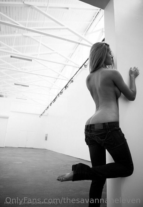 Thesavannaheleven pornstar naked gallery
