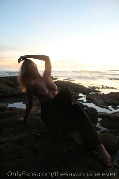 Thesavannaheleven star exclusive image