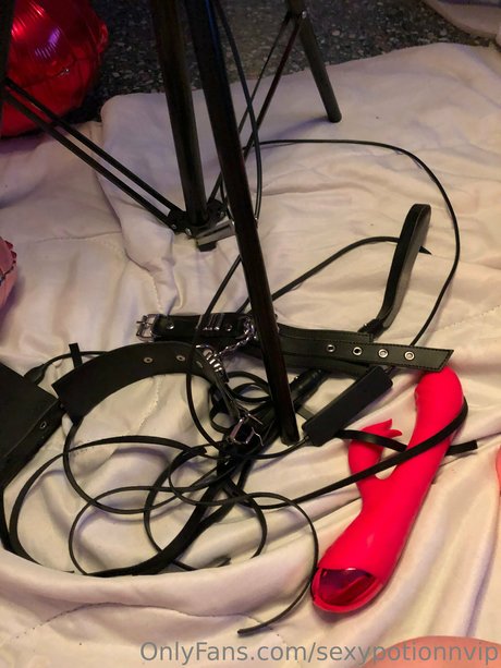 Valen Vip model hot image