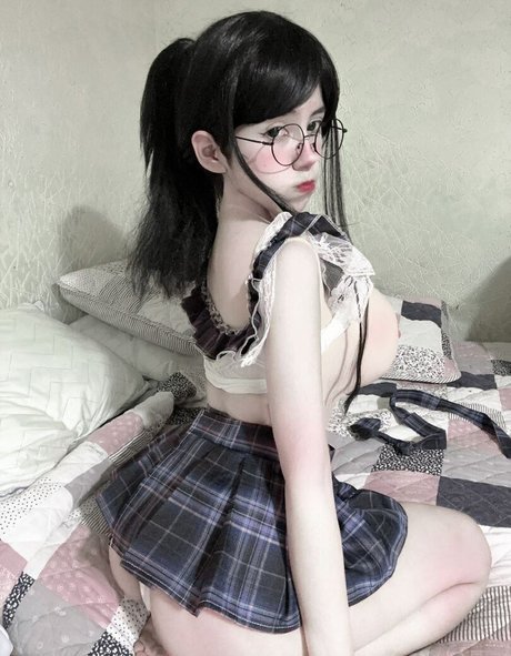 Zombi3 t0m erotic star galleries