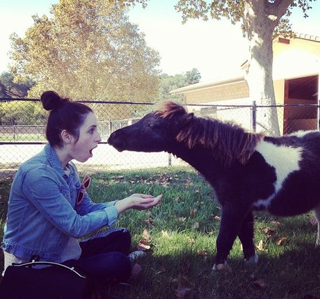 Zoe Lister Jones star top pictures