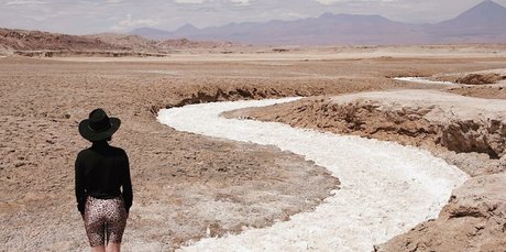 Zoe Lister Jones high quality actress picture