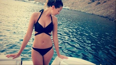 Zoe Sugg sex star pic