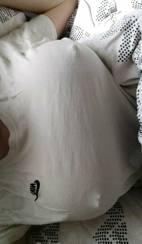 Zoepcbh model nice picture