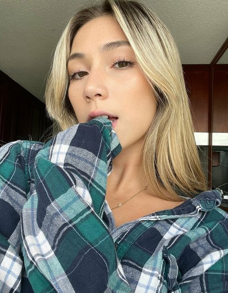 zoellaaa hot pornstar pic