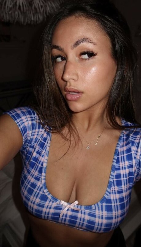 Zoe Fergurson pretty pornstar pics