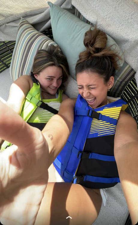 Zoe Ferguson model erotic images