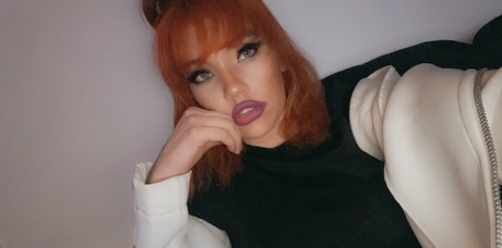 zoee12 erotic model gallery