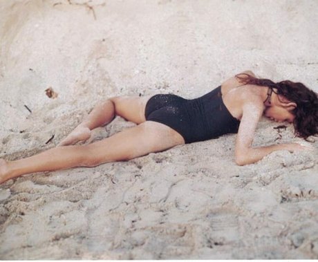 Zoe Duchesne model sex images