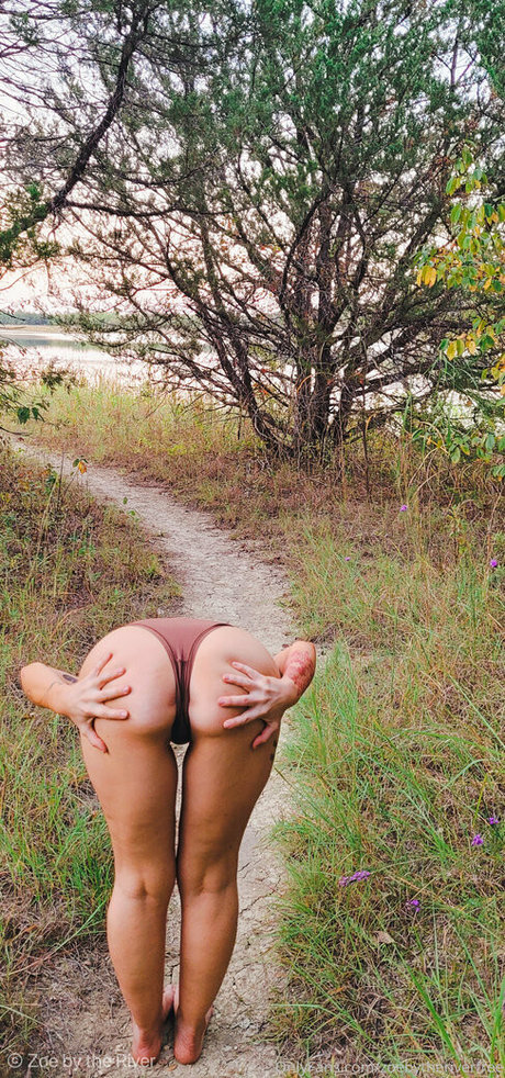 zoebytheriverfree xxx star archive