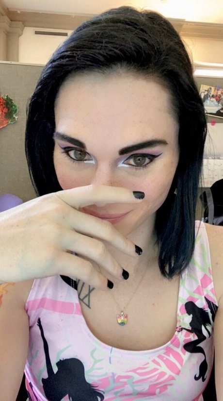 Zexion1337 pretty pornstar image