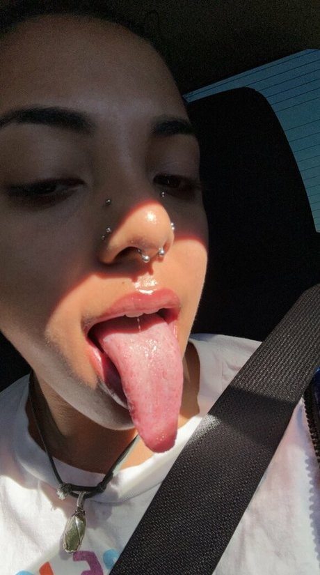 Zerella Skies perfect pornstar pictures