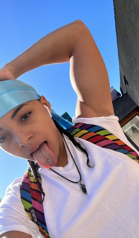 Zerella Skies sex actress picture